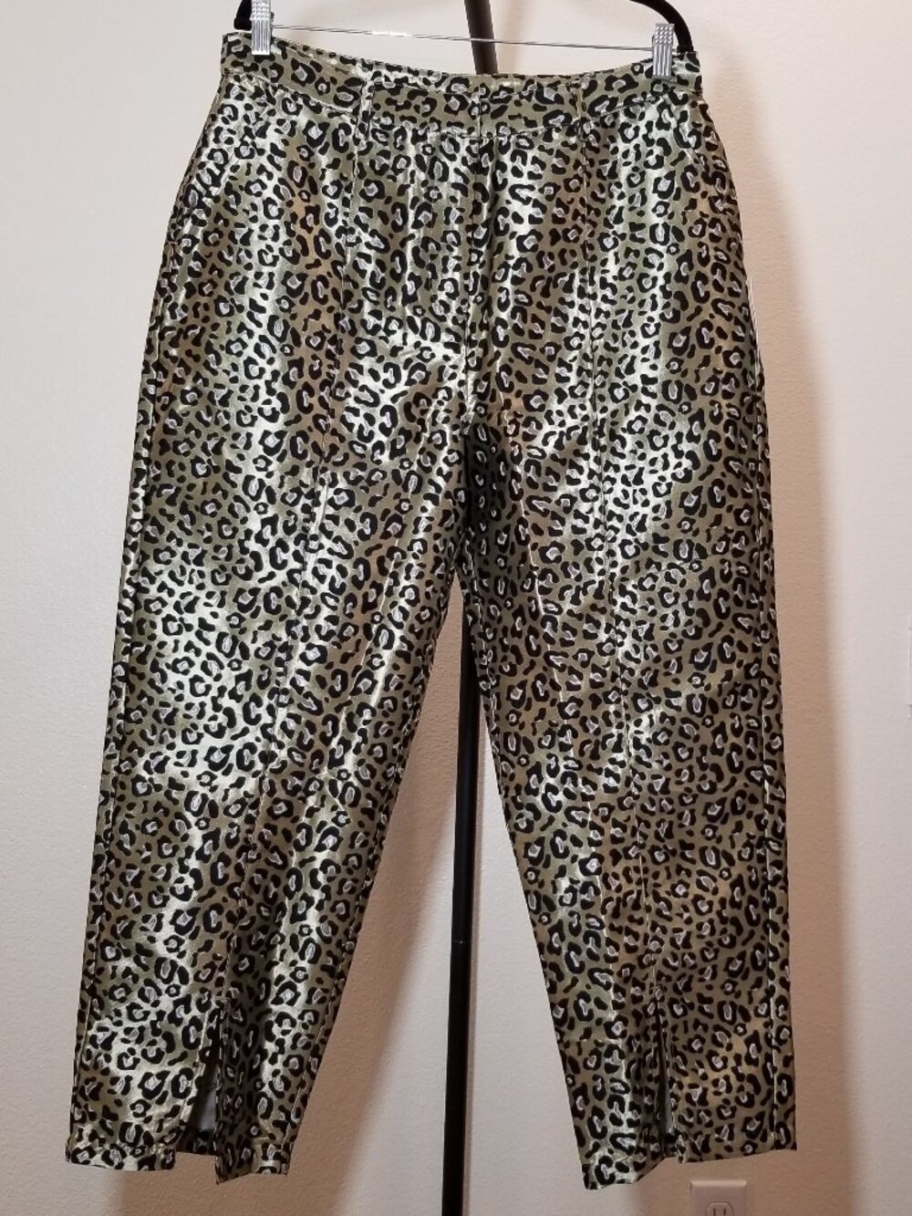 Venus Gold Black Cheetah Print Womens Size 16 Split Hem Ankle Pants Festival NWT